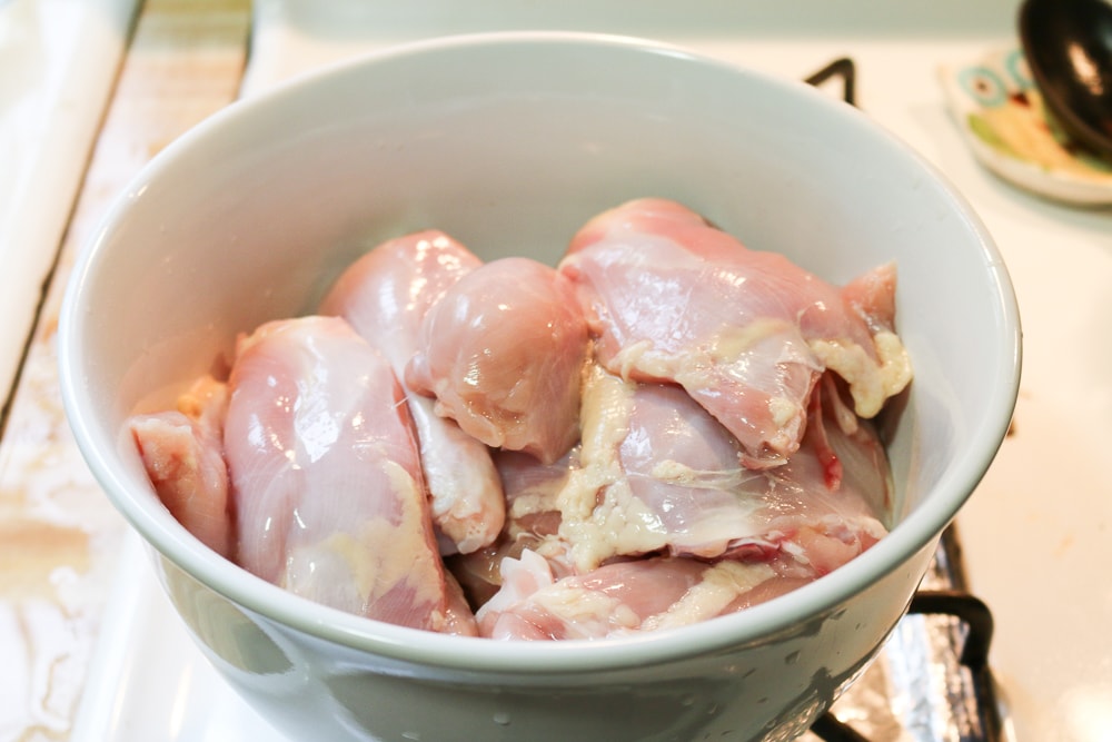 Pollo-en-crema-y-loroco-receta