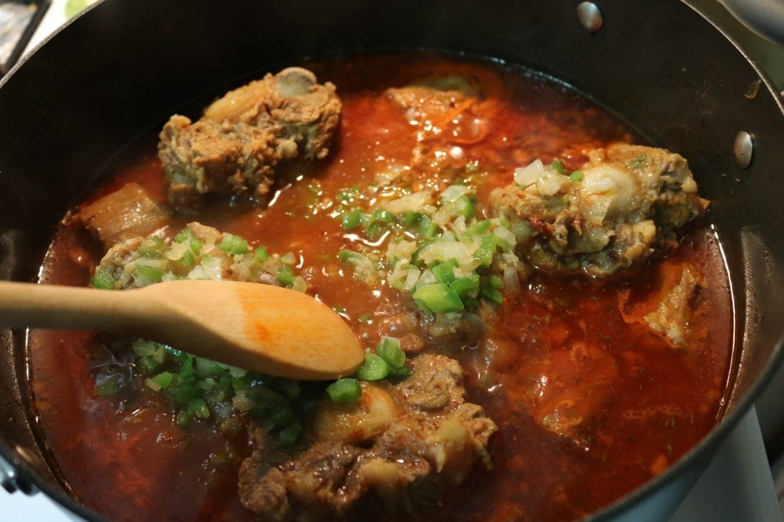 Guisado Rabo de Res - Receta Guatemalteca - Jenny The Voice
